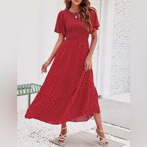 NWT ZESICA Floral Flutter Sleeve High Waist Flowy Maxi Dress - Size: M - Red